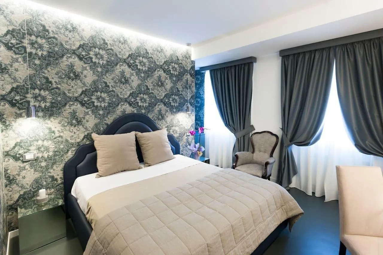 Residenza Monfy contacts